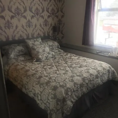 Railway ゲストハウス *