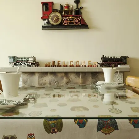 Railway Lodge Guest House *