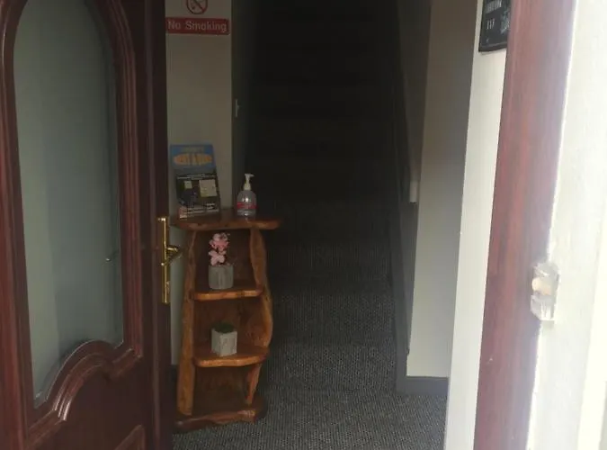 Railway Lodge Guest House Gasthof